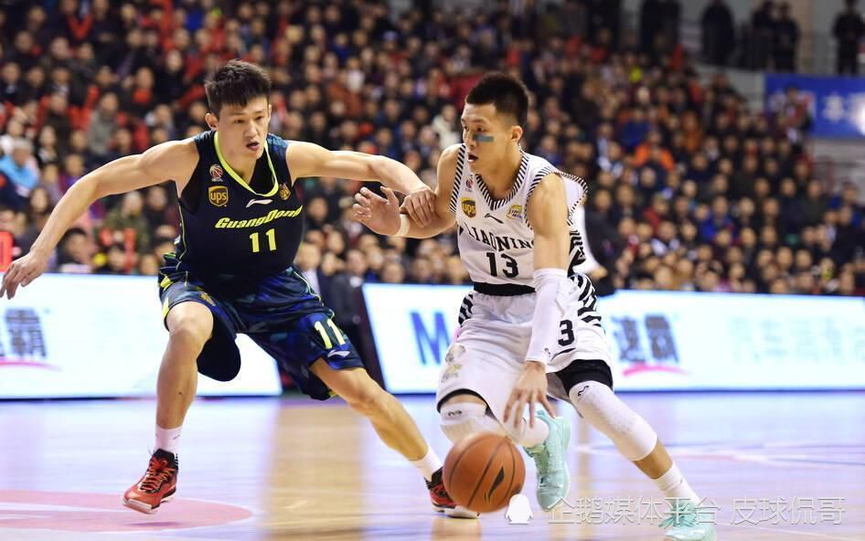 全场比赛结束，勒沃库森3-0法兰克福。